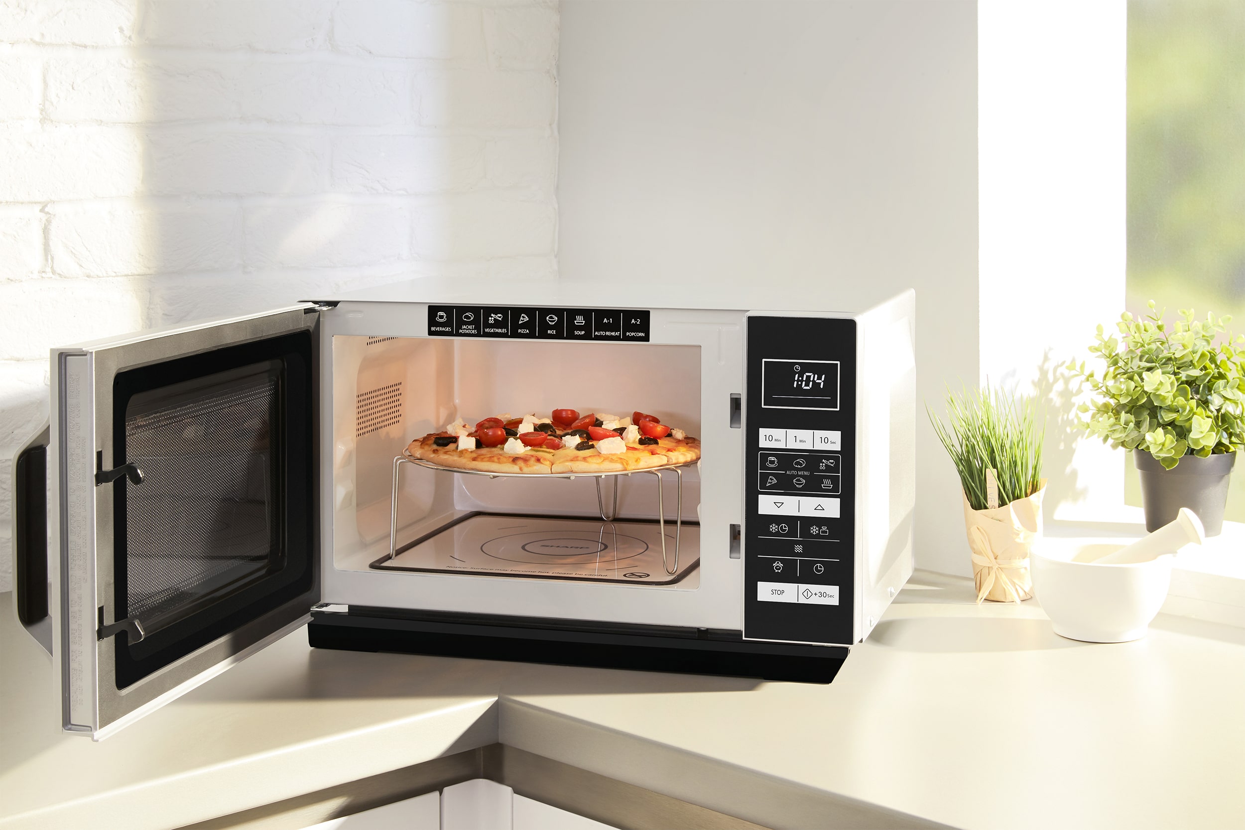 Micro ondes SHARP  - R360S