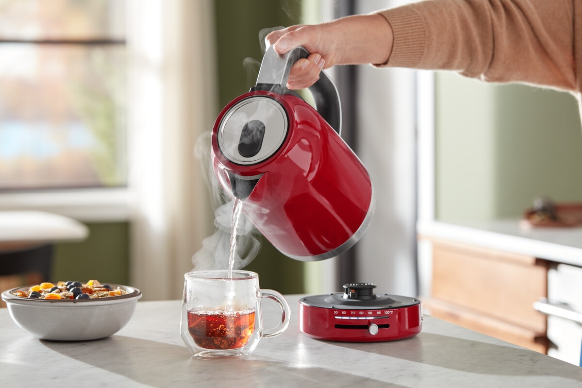 Bouilloire KITCHENAID Température réglable 1,7L 2400W Rouge - 5KEK1701EER