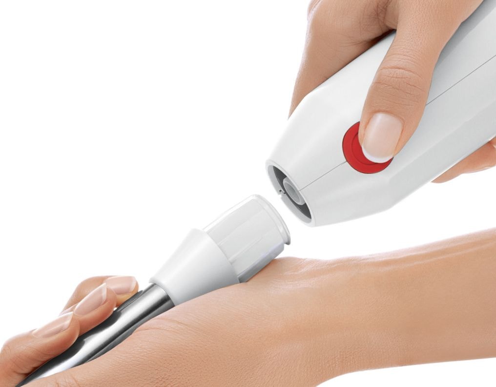 Mixeur BOSCH Bol mélangeur gradué 450W Blanc - MSM64110