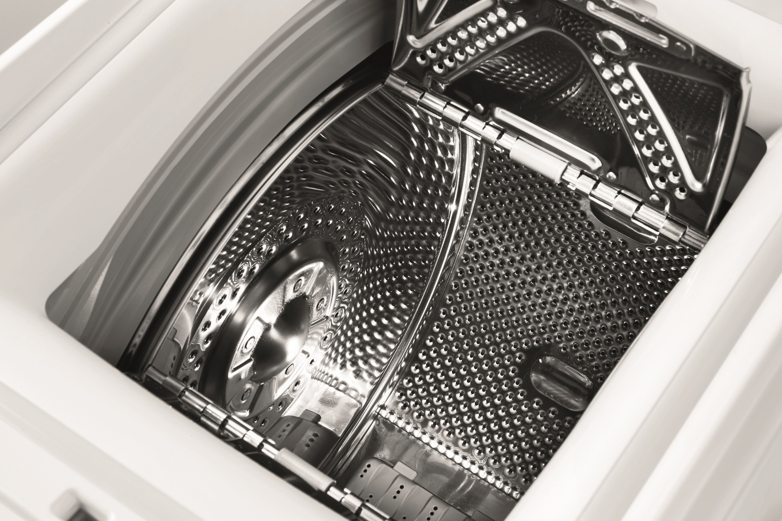 Lave linge Top WHIRLPOOL 6ème Sens Moteur Zen 1200 trs/mn 6.5kg - TDLRB65242BSFRN