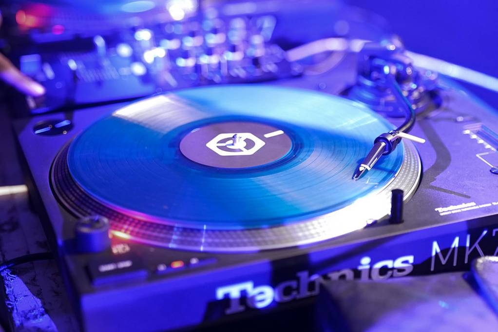 Platine disque TECHNICS - SL-1200MK7EG Platine disque TECHNICS - SL-1200MK7EG