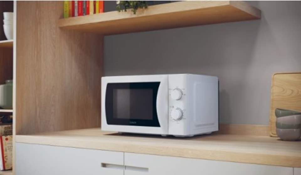 Micro ondes CANDY 700W 20L Blanc - CMW20SMW
