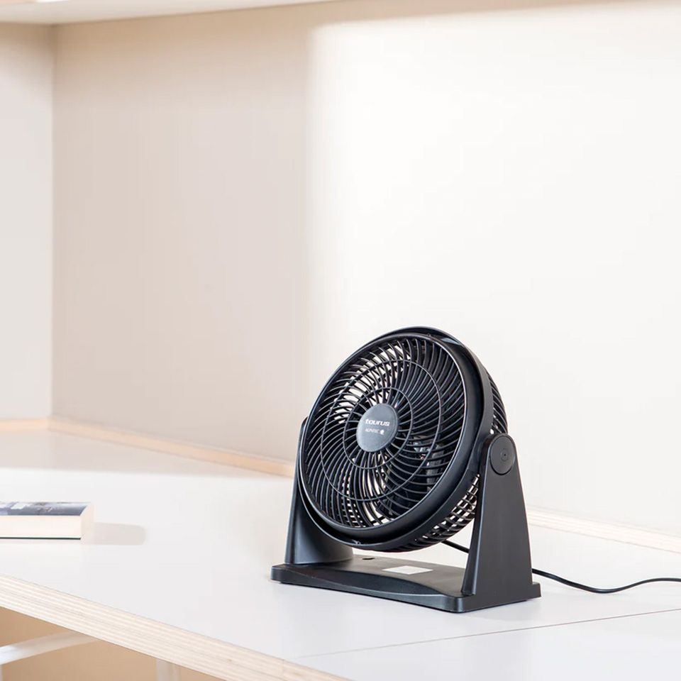 Ventilateur de table TAURUS 25 cm Silencieux Noir - ICEBRISEMINI
