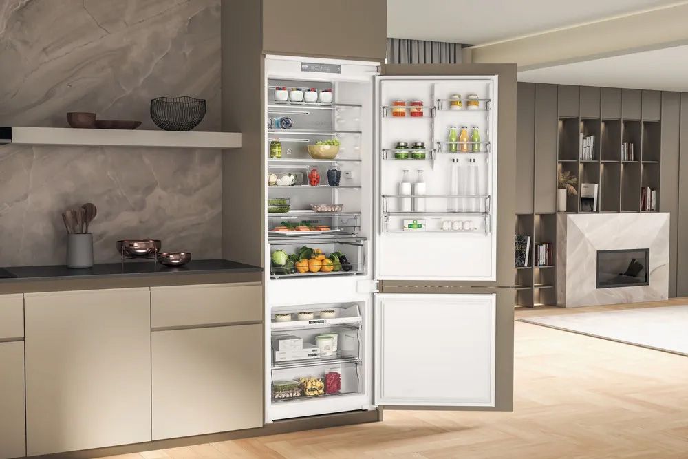 Réfrigérateur congélateur encastrable WHIRLPOOL  WHSP70T121